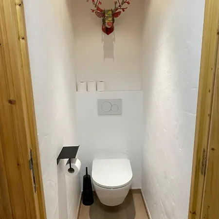 Centre La Chaudanne, Real In And Out, 3 Bedrooms 2 Bathrooms Newly Renovated, L'eperviere Apartment *